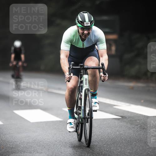 13.09.2026 - Stadtparktriathlon H.Heesch http://msf.ph/oto/10365424 13.09.2026 10:12:19 Radfahren 225, 260, 262, 264 meine-sportfotos.de