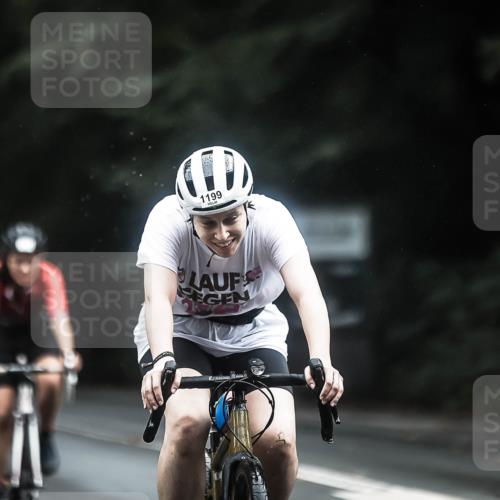 13.09.2026 - Stadtparktriathlon H.Heesch http://msf.ph/oto/10365452 13.09.2026 13:13:45 Radfahren 1199, 1245, 1269, 1272, 1369 meine-sportfotos.de