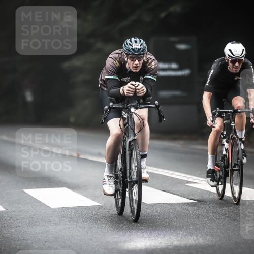13.09.2026 - Stadtparktriathlon H.Heesch http://msf.ph/oto/10365469 13.09.2026 10:12:22 Radfahren 225, 237, 260, 262, 264 meine-sportfotos.de