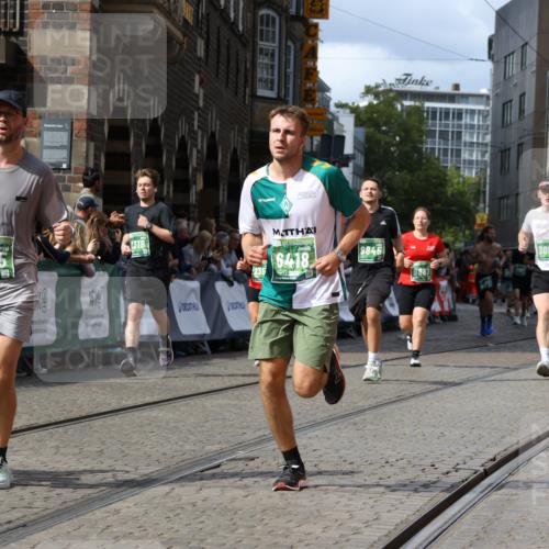 13.09.2026 - 21. swb-Marathon Bremen Strokosch-Dieckow http://msf.ph/oto/10365485 13.09.2026 13:35:26 Ziel 536, 2366, 2413, 2430, 2492, 3063, 3311, 3916, 4487, 4635, 4985, 5016, 5125, 5647, 6391, 6403, 6627, 6655, 6750, 6756, 7123, 7405, 7657, 7703, 7750, 7998, 8300, 8328, 8515, 8623, 9017, 9216, 9526, 9527, 13017, 13018, 13051, 13060, 156, 607, 2041, 2318, 2356, 3055, 3704, 4326, 5308, 5661, 6465, 6466, 6644, 6649, 7597, 7700, 8816, 9845, 9862, 9887 meine-sportfotos.de