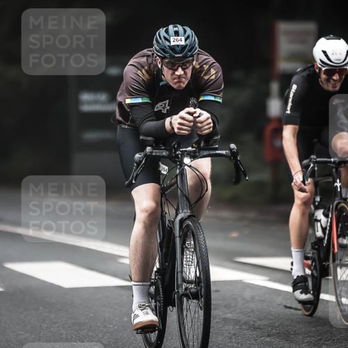 13.09.2026 - Stadtparktriathlon H.Heesch http://msf.ph/oto/10365510 13.09.2026 10:12:22 Radfahren 225, 237, 260, 262, 264 meine-sportfotos.de