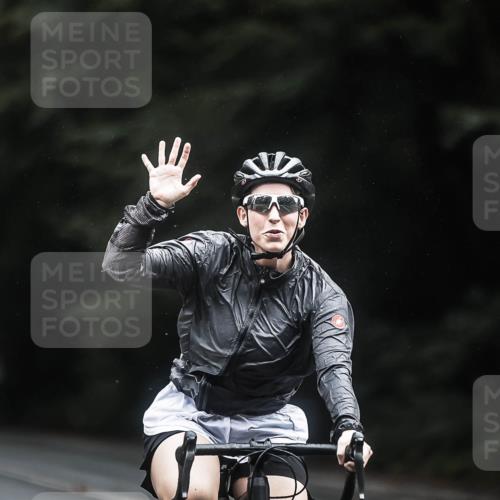 13.09.2026 - Stadtparktriathlon H.Heesch http://msf.ph/oto/10365525 13.09.2026 13:13:57 Radfahren 1286, 1385, 1461 meine-sportfotos.de