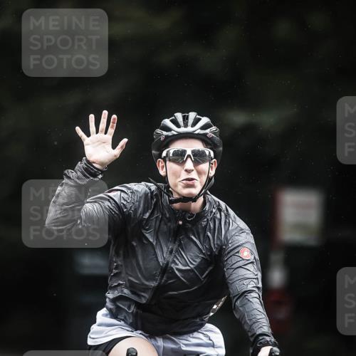13.09.2026 - Stadtparktriathlon H.Heesch http://msf.ph/oto/10365542 13.09.2026 13:13:57 Radfahren 1286, 1385, 1461 meine-sportfotos.de