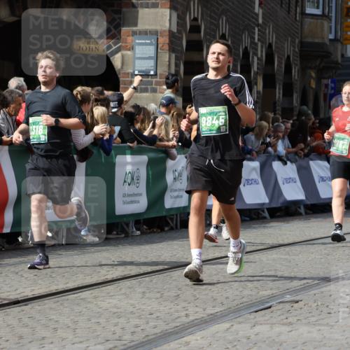 13.09.2026 - 21. swb-Marathon Bremen Strokosch-Dieckow http://msf.ph/oto/10365560 13.09.2026 13:35:28 Ziel 536, 2003, 2366, 2430, 2492, 3063, 3311, 3916, 4487, 4635, 4985, 5016, 5125, 5647, 6320, 6391, 6403, 6750, 7123, 7405, 7657, 7703, 7750, 7998, 8300, 8328, 8515, 9017, 9216, 9526, 9527, 13017, 13018, 13051, 13060, 156, 607, 2318, 2356, 3087, 3226, 3704, 3780, 4326, 5308, 5467, 5468, 5661, 6465, 6466, 6644, 6649, 7597, 7675, 7700, 8816, 9784, 9845, 9862, 9887, 9892, 13213 meine-sportfotos.de