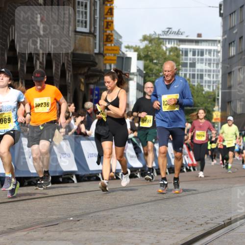 13.09.2026 - 21. swb-Marathon Bremen Strokosch-Dieckow http://msf.ph/oto/10365572 13.09.2026 10:59:56 Ziel 10147, 10355, 10669, 10745, 10922, 10928, 10929, 11151, 11194, 11207, 11419, 11501, 11519, 11594, 12138, 12295, 12481, 12527, 10758, 10867, 11071, 11158, 11159, 11160, 11250, 11259, 11445, 11453, 11524, 11525, 11528, 11587, 11588, 11589, 11879, 11907, 12123, 12274, 12352 meine-sportfotos.de