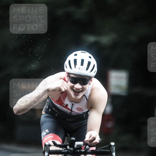13.09.2026 - Stadtparktriathlon H.Heesch http://msf.ph/oto/10365585 13.09.2026 13:14:01 Radfahren 1198, 1265, 1286, 1289, 1385, 1461 meine-sportfotos.de