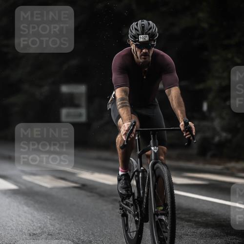 13.09.2026 - Stadtparktriathlon H.Heesch http://msf.ph/oto/10365604 13.09.2026 12:00:12 Radfahren 722, 1021, 1040, 1054, 1061 meine-sportfotos.de