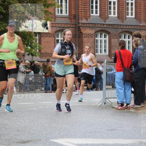 13.09.2026 - Kiel Lauf Markus Tischler http://msf.ph/oto/10365615 13.09.2026 12:06:03 Fleethörn 10011, 1694, 4859, 245 meine-sportfotos.de
