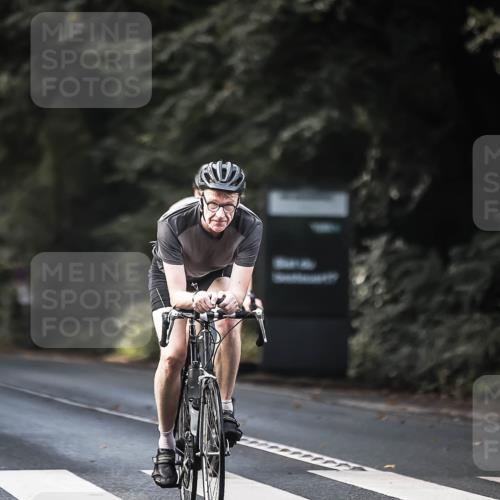 13.09.2026 - Stadtparktriathlon H.Heesch http://msf.ph/oto/10365666 13.09.2026 11:22:46 Radfahren 611, 656, 747, 767 meine-sportfotos.de