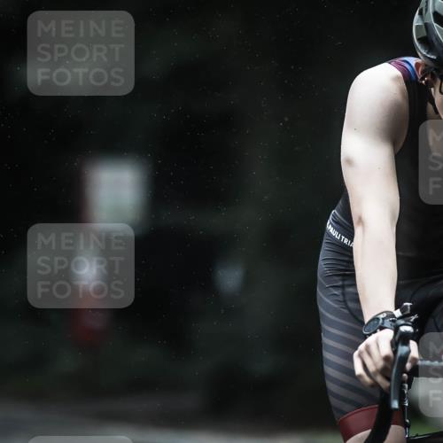 13.09.2026 - Stadtparktriathlon H.Heesch http://msf.ph/oto/10365779 13.09.2026 13:14:11 Radfahren 1198, 1265, 1343, 1344, 1353, 1473 meine-sportfotos.de