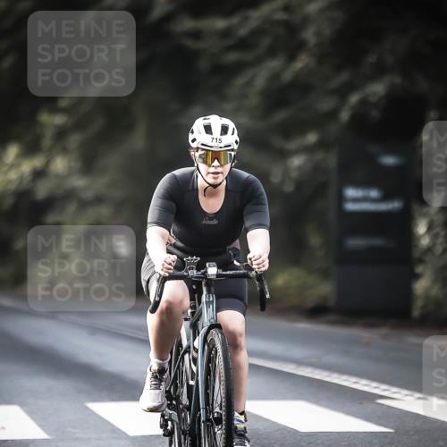 13.09.2026 - Stadtparktriathlon H.Heesch http://msf.ph/oto/10365787 13.09.2026 11:22:55 Radfahren 715, 732, 747 meine-sportfotos.de