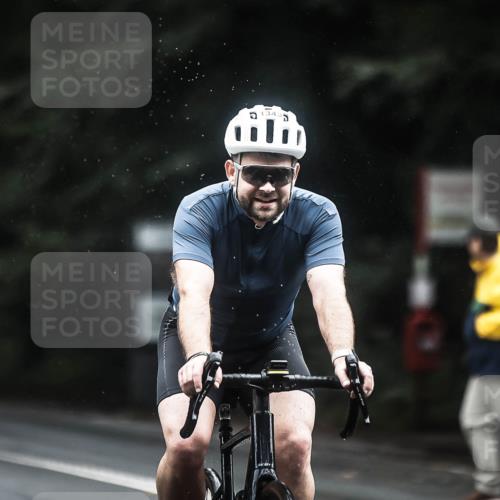 13.09.2026 - Stadtparktriathlon H.Heesch http://msf.ph/oto/10365826 13.09.2026 13:14:14 Radfahren 1343, 1344, 1353, 1473 meine-sportfotos.de
