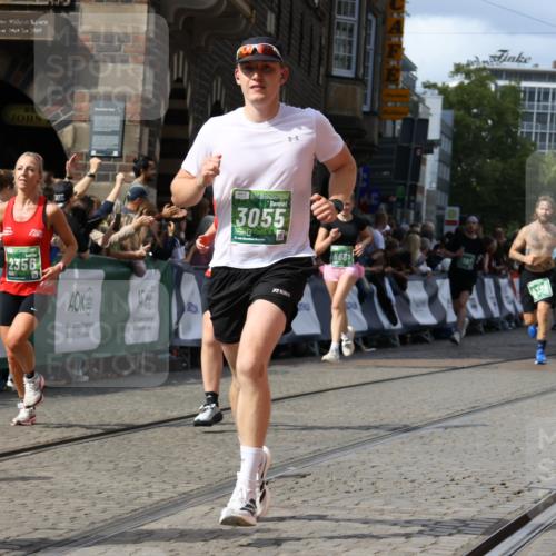 13.09.2026 - 21. swb-Marathon Bremen Strokosch-Dieckow http://msf.ph/oto/10365841 13.09.2026 13:35:29 Ziel 536, 2003, 2366, 2430, 2492, 2625, 3063, 3311, 3916, 4487, 4635, 4985, 5016, 5125, 5647, 6320, 6391, 6403, 6750, 7123, 7405, 7657, 7703, 7750, 7998, 8300, 8328, 9017, 9216, 9526, 9527, 13017, 13018, 13051, 13060, 156, 532, 607, 2356, 3087, 3226, 3704, 3780, 4326, 5308, 5467, 5468, 5586, 5661, 6465, 6466, 6644, 6649, 7597, 7675, 7700, 8816, 9784, 9862, 9887, 9892, 13213 meine-sportfotos.de