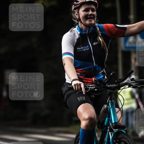 13.09.2026 - Stadtparktriathlon H.Heesch http://msf.ph/oto/10365850 13.09.2026 12:00:29 Radfahren 767, 829, 839, 917, 960, 1000, 1005, 1022, 1068 meine-sportfotos.de