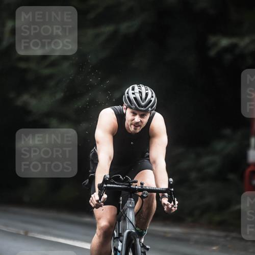 13.09.2026 - Stadtparktriathlon H.Heesch http://msf.ph/oto/10365888 13.09.2026 13:14:22 Radfahren 1202, 1353, 1406, 1414 meine-sportfotos.de