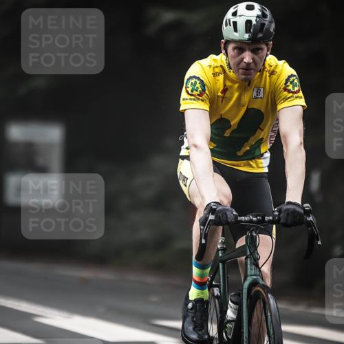13.09.2026 - Stadtparktriathlon H.Heesch http://msf.ph/oto/10365891 13.09.2026 10:13:00 Radfahren 265, 310, 336 meine-sportfotos.de