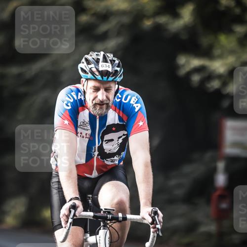 13.09.2026 - Stadtparktriathlon H.Heesch http://msf.ph/oto/10365947 13.09.2026 11:23:04 Radfahren 632, 634, 698, 732, 807 meine-sportfotos.de