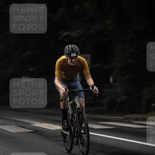 13.09.2026 - Stadtparktriathlon H.Heesch http://msf.ph/oto/10365965 13.09.2026 12:00:34 Radfahren 767, 829, 839, 866, 917, 960, 1000, 1068 meine-sportfotos.de