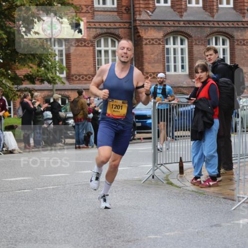 13.09.2026 - Kiel Lauf Markus Tischler http://msf.ph/oto/10365967 13.09.2026 12:08:07 Fleethörn 1201 meine-sportfotos.de