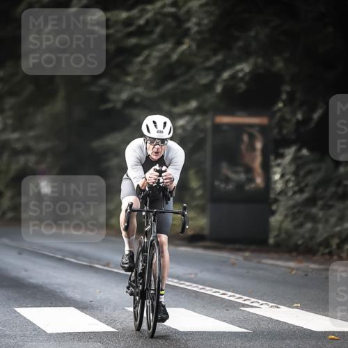 13.09.2026 - Stadtparktriathlon H.Heesch http://msf.ph/oto/10365981 13.09.2026 11:23:06 Radfahren 632, 634, 698, 732, 807 meine-sportfotos.de