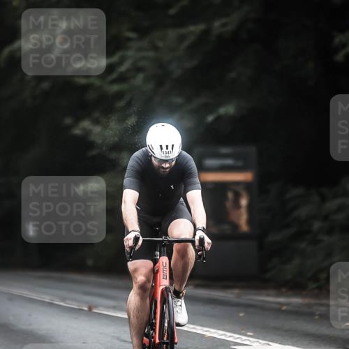 13.09.2026 - Stadtparktriathlon H.Heesch http://msf.ph/oto/10366023 13.09.2026 13:14:33 Radfahren 1202, 1283, 1341, 1435, 1453, 1464 meine-sportfotos.de