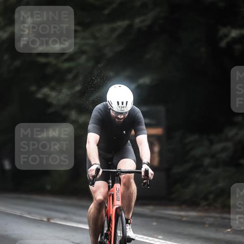 13.09.2026 - Stadtparktriathlon H.Heesch http://msf.ph/oto/10366032 13.09.2026 13:14:33 Radfahren 1202, 1283, 1341, 1435, 1453, 1464 meine-sportfotos.de
