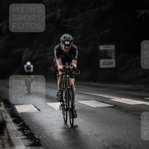 13.09.2026 - Stadtparktriathlon H.Heesch http://msf.ph/oto/10366068 13.09.2026 12:00:42 Radfahren 838, 866, 870 meine-sportfotos.de