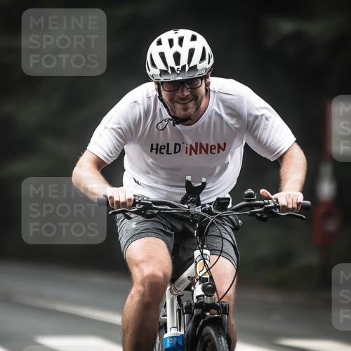 13.09.2026 - Stadtparktriathlon H.Heesch http://msf.ph/oto/10366096 13.09.2026 10:13:13 Radfahren 252, 297 meine-sportfotos.de