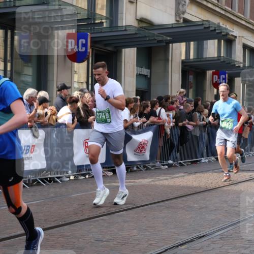 13.09.2026 - 21. swb-Marathon Bremen Strokosch-Dieckow http://msf.ph/oto/10366104 13.09.2026 13:37:41 Ziel 383, 549, 581, 1334, 1851, 2330, 2336, 2342, 2505, 2699, 3207, 3316, 3657, 3707, 4035, 4066, 4159, 4394, 4587, 4675, 4902, 4942, 5783, 5784, 6001, 6083, 6596, 6998, 7348, 7540, 7594, 7815, 7894, 7985, 8010, 8138, 8173, 8190, 8204, 8264, 8440, 8450, 8624, 8920, 8972, 9023, 9097, 9166, 9481, 9707, 9774, 13228, 270, 391, 448, 869, 3323, 3627, 3804, 3823, 4155, 4300, 4433, 4628, 5388, 5624, 5738, 5783, 5784, 5791, 6032, 6596, 6795, 6804, 6911, 7003, 7074, 7635, 8315, 8316, 8380 meine-sportfotos.de