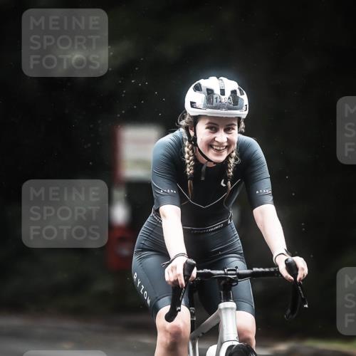 13.09.2026 - Stadtparktriathlon H.Heesch http://msf.ph/oto/10366129 13.09.2026 13:14:37 Radfahren 1283, 1312, 1341, 1360, 1391, 1400, 1410, 1435, 1464 meine-sportfotos.de