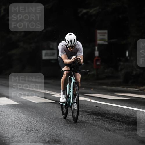 13.09.2026 - Stadtparktriathlon H.Heesch http://msf.ph/oto/10366135 13.09.2026 12:00:44 Radfahren 838, 866, 870 meine-sportfotos.de