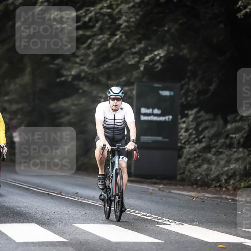 13.09.2026 - Stadtparktriathlon H.Heesch http://msf.ph/oto/10366136 13.09.2026 11:23:13 Radfahren 632, 678, 708, 728, 758, 800, 807 meine-sportfotos.de