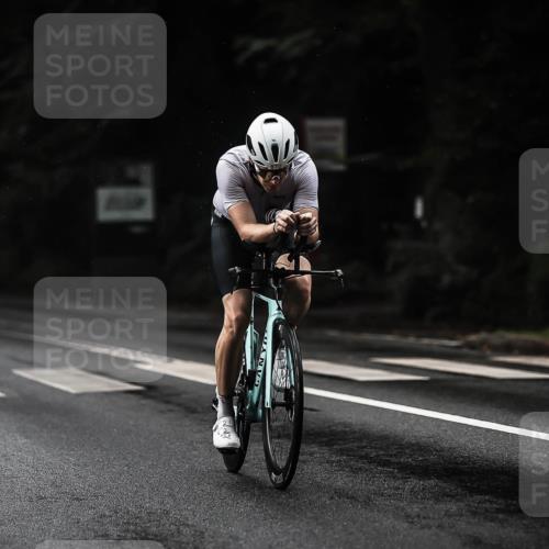 13.09.2026 - Stadtparktriathlon H.Heesch http://msf.ph/oto/10366142 13.09.2026 12:00:44 Radfahren 838, 866, 870 meine-sportfotos.de
