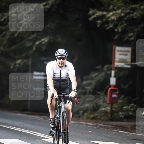 13.09.2026 - Stadtparktriathlon H.Heesch http://msf.ph/oto/10366173 13.09.2026 11:23:13 Radfahren 632, 678, 708, 728, 758, 800, 807 meine-sportfotos.de