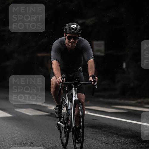13.09.2026 - Stadtparktriathlon H.Heesch http://msf.ph/oto/10366178 13.09.2026 12:00:53 Radfahren 715, 852, 961, 1064 meine-sportfotos.de
