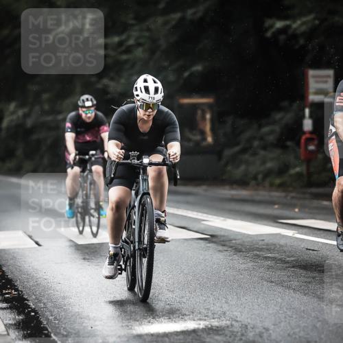 13.09.2026 - Stadtparktriathlon H.Heesch http://msf.ph/oto/10366203 13.09.2026 12:00:56 Radfahren 715, 841, 852, 961, 1064 meine-sportfotos.de