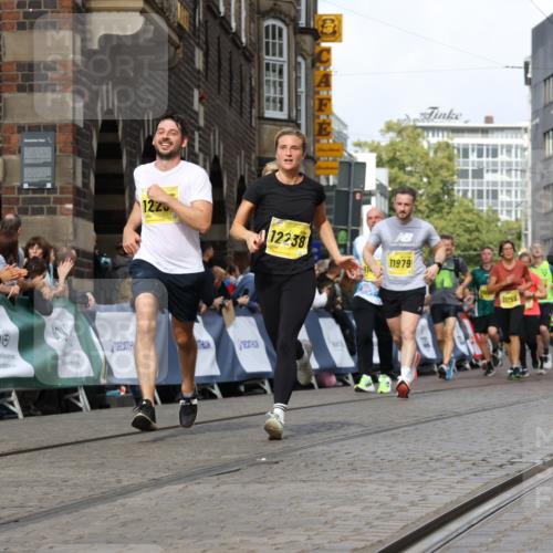 13.09.2026 - 21. swb-Marathon Bremen Strokosch-Dieckow http://msf.ph/oto/10366216 13.09.2026 11:00:05 Ziel 10236, 10355, 10669, 10691, 10928, 10929, 11054, 11056, 11089, 11194, 11419, 11427, 11501, 11594, 11637, 11803, 11904, 12138, 12242, 12243, 12388, 12480, 12527, 10144, 10810, 11016, 11129, 11547, 11587, 11588, 11589, 11623, 11907, 12105, 12106, 12190, 12291, 12352, 12394 meine-sportfotos.de