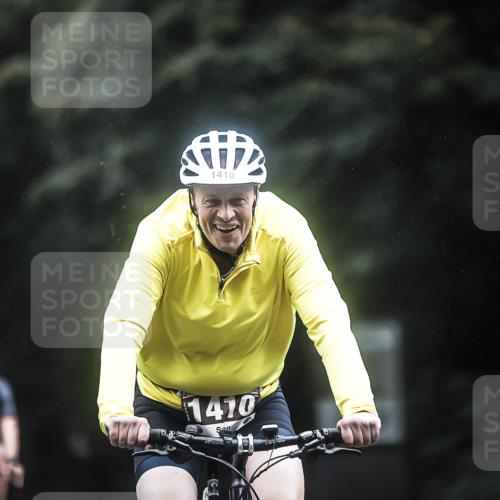 13.09.2026 - Stadtparktriathlon H.Heesch http://msf.ph/oto/10366222 13.09.2026 13:14:43 Radfahren 1312, 1360, 1391, 1400, 1410, 1435, 1464 meine-sportfotos.de