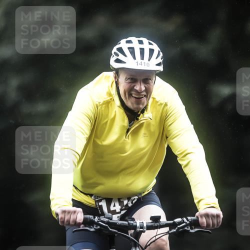 13.09.2026 - Stadtparktriathlon H.Heesch http://msf.ph/oto/10366232 13.09.2026 13:14:43 Radfahren 1312, 1360, 1391, 1400, 1410, 1435, 1464 meine-sportfotos.de