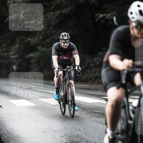 13.09.2026 - Stadtparktriathlon H.Heesch http://msf.ph/oto/10366241 13.09.2026 12:00:56 Radfahren 715, 841, 852, 961, 1064 meine-sportfotos.de