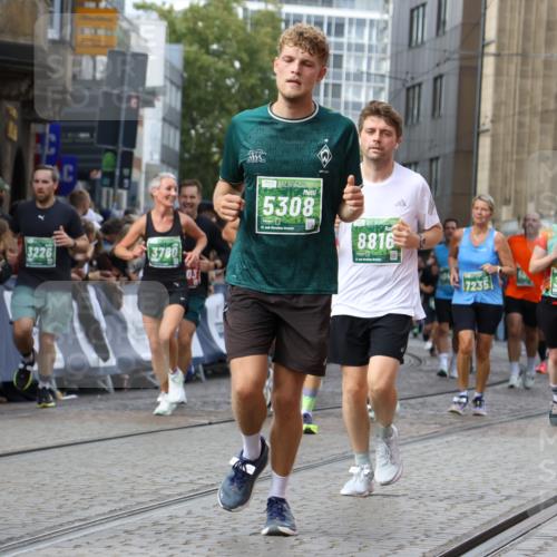 13.09.2026 - 21. swb-Marathon Bremen Strokosch-Dieckow http://msf.ph/oto/10366254 13.09.2026 13:35:37 Ziel 536, 1150, 2003, 2090, 2366, 2492, 2625, 2866, 3063, 3311, 3621, 3916, 4062, 4635, 4985, 5016, 6315, 6320, 6418, 6750, 6837, 7285, 7305, 7377, 7657, 7703, 7998, 8300, 8328, 8401, 8530, 8773, 8915, 9017, 9216, 9526, 9527, 318, 532, 607, 3087, 3226, 3485, 3704, 3780, 3857, 4048, 5071, 5157, 5308, 5381, 5467, 5468, 5584, 5586, 6649, 6724, 7235, 7675, 7691, 8335, 8705, 8816, 9784, 9862, 9892, 9912, 13121, 13213 meine-sportfotos.de