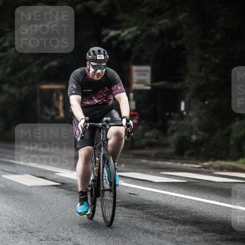 13.09.2026 - Stadtparktriathlon H.Heesch http://msf.ph/oto/10366264 13.09.2026 12:00:57 Radfahren 715, 841, 852, 961, 1064 meine-sportfotos.de