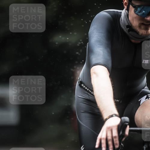 13.09.2026 - Stadtparktriathlon H.Heesch http://msf.ph/oto/10366275 13.09.2026 13:14:45 Radfahren 1312, 1360, 1391, 1400, 1410, 1460, 1464 meine-sportfotos.de