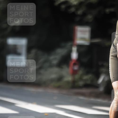 13.09.2026 - Stadtparktriathlon H.Heesch http://msf.ph/oto/10366310 13.09.2026 11:23:18 Radfahren 658, 678, 708, 728, 743, 750, 758, 800 meine-sportfotos.de