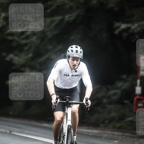 13.09.2026 - Stadtparktriathlon H.Heesch http://msf.ph/oto/10366375 13.09.2026 13:15:15 Radfahren 1210, 1310, 1376, 1381 meine-sportfotos.de