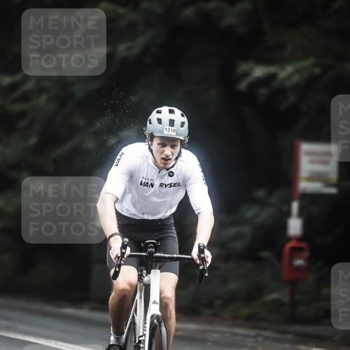 13.09.2026 - Stadtparktriathlon H.Heesch http://msf.ph/oto/10366386 13.09.2026 13:15:15 Radfahren 1210, 1310, 1376, 1381 meine-sportfotos.de