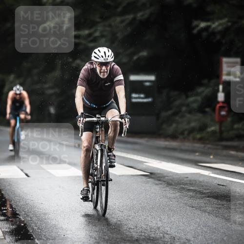 13.09.2026 - Stadtparktriathlon H.Heesch http://msf.ph/oto/10366388 13.09.2026 12:01:05 Radfahren 841, 885, 907, 928 meine-sportfotos.de