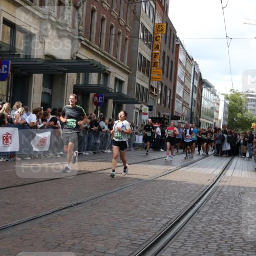 13.09.2026 - 21. swb-Marathon Bremen Strokosch-Dieckow http://msf.ph/oto/10366411 13.09.2026 13:37:49 Ziel 383, 549, 1113, 1334, 1708, 1851, 2330, 2336, 2342, 2505, 2699, 2932, 3207, 3316, 3657, 3707, 3748, 4035, 4066, 4394, 4587, 4675, 4902, 4942, 6001, 6998, 7348, 7365, 7594, 7634, 7763, 7894, 8138, 8173, 8190, 8264, 8450, 8624, 8920, 9023, 9077, 9097, 9166, 9707, 10056, 581, 3323, 3804, 4155, 4159, 4300, 4433, 4942, 5624, 5783, 5784, 6032, 6083, 6596, 6795, 6804, 6911, 7003, 7074, 7540, 7635, 7815, 7985, 8315, 8316, 8380 meine-sportfotos.de