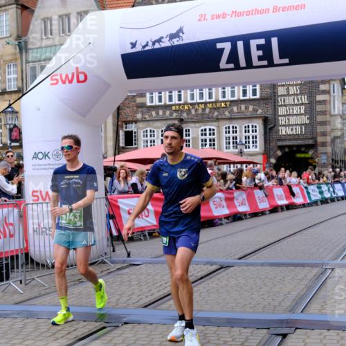 13.09.2026 - 21. swb-Marathon Bremen Tim E. http://msf.ph/oto/10366412 13.09.2026 13:04:04 Ziel 1090, 1587, 2889, 3500, 5024, 5143, 5719, 6973, 8096, 9642 meine-sportfotos.de
