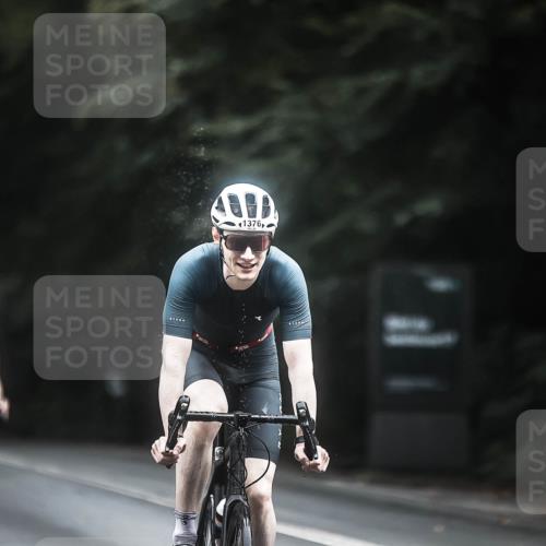 13.09.2026 - Stadtparktriathlon H.Heesch http://msf.ph/oto/10366442 13.09.2026 13:15:19 Radfahren 1304, 1310, 1317, 1376, 1381 meine-sportfotos.de